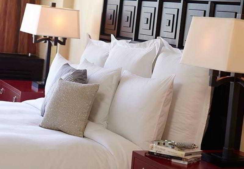 Renaissance Asheville Downtown Hotel Bilik gambar